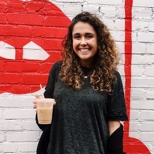 Meet your Posher, Caroline